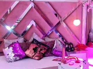 Offline georgie-latino on CamSoda