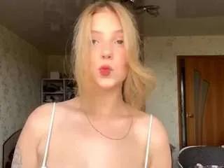 Offline georginedalsanto on CamSoda