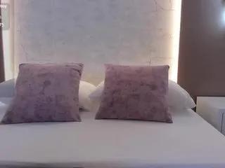 Offline gipsela-gomez on CamSoda