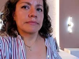 Offline gipsela-gomez on CamSoda