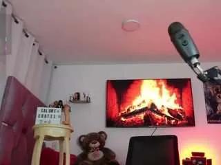 Offline girl-hotbicth on CamSoda