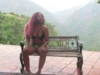 Freechat goodgirlsmansion on CamSoda