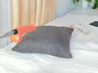 Offline h0t-chocolate on CamSoda