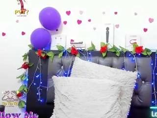 Freechat hazel-34 on CamSoda