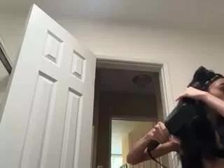 Offline honeydewhigh on CamSoda