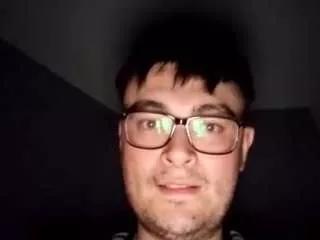 Offline hornyasianman on CamSoda