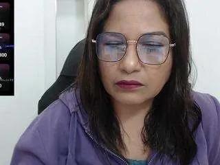 Offline hotmilfsquirt on CamSoda