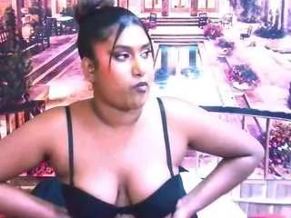 Offline indianchocolatepie on CamSoda