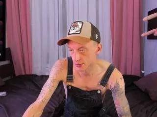 Offline inkedjamesx on CamSoda