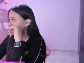 Offline isa-diamond on CamSoda