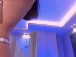 Offline isabellamoreau on CamSoda