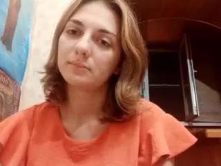 Freechat ivelissemaura on CamSoda