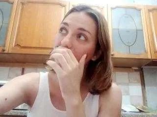 Freechat ivelissemaura on CamSoda
