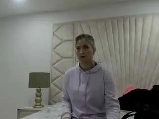 Offline jaadee1 on CamSoda