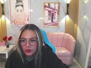 Offline jade-jones-a on CamSoda