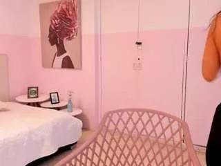 Offline jade-little on CamSoda