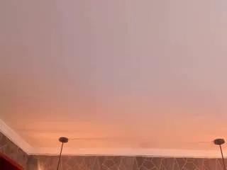 Freechat jazlin-angels on CamSoda