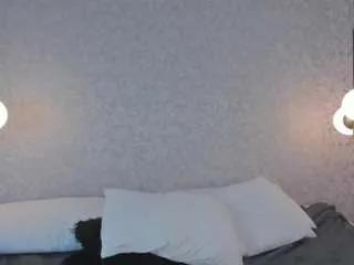 Freechat jazlin-angels on CamSoda