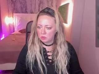 Freechat jesicafoxi on CamSoda