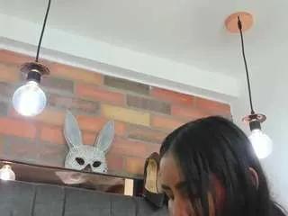 Offline jessy-cortes on CamSoda