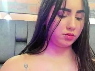 Offline jessy-cortes on CamSoda