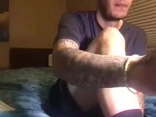 Offline joshbanks97 on CamSoda