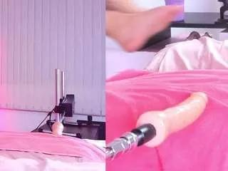 Offline just-gaby18 on CamSoda