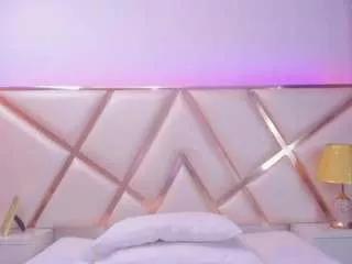 Offline karinagomex on CamSoda