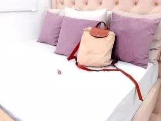 Offline katia-harrison on CamSoda