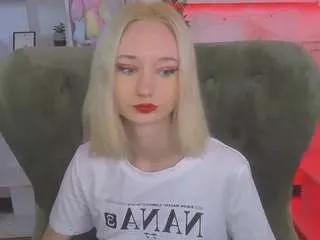 Offline katiakim on CamSoda