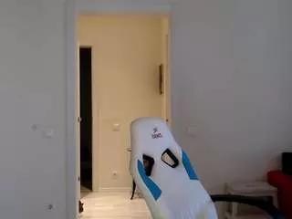 Offline katiemelone on CamSoda