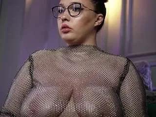 Offline kendaldubai on CamSoda