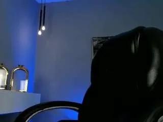 Freechat kendalljenneer on CamSoda