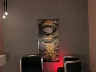 Freechat kendalljenneer on CamSoda