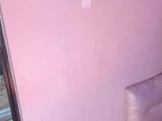 Offline kendraharper on CamSoda