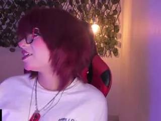 Freechat kiittygang on CamSoda