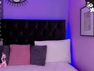 Offline kimmaddie on CamSoda