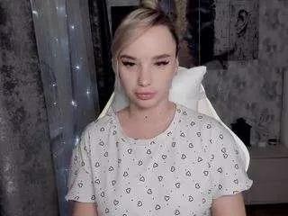 Offline kirakrox on CamSoda