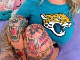 Private koramarina on CamSoda