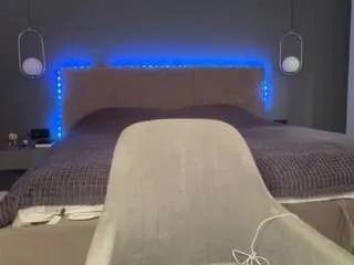 Offline kristalnight on CamSoda