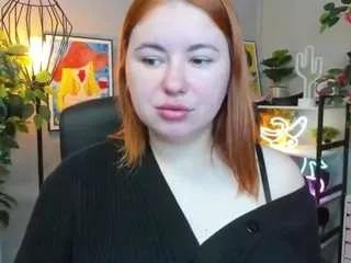 Freechat laylaxcute on CamSoda