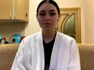 leacecchini — Nacked dance [974 tokens remaining]