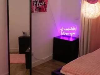 Offline liagotti on CamSoda