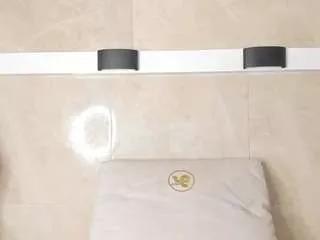 lilian-starfire on CamSoda 