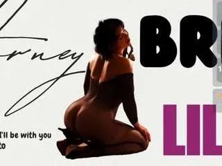 Offline lily-hotmature on CamSoda