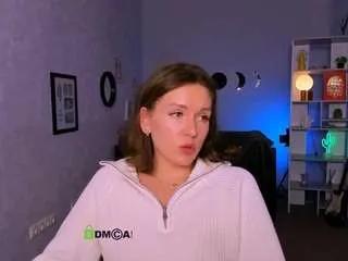 Offline lina-fox12 on CamSoda