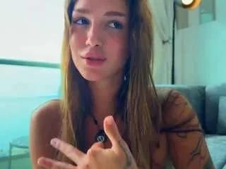 Freechat lisagreenway on CamSoda