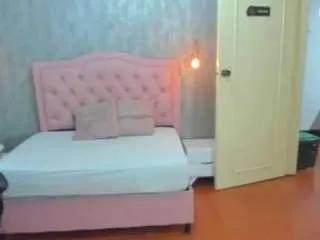 Offline lissa-jose on CamSoda