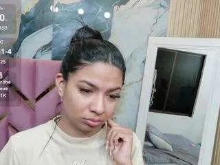 Offline littleissues on CamSoda