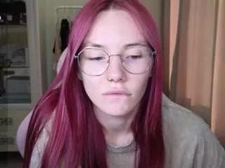 Offline littlevildevil on CamSoda